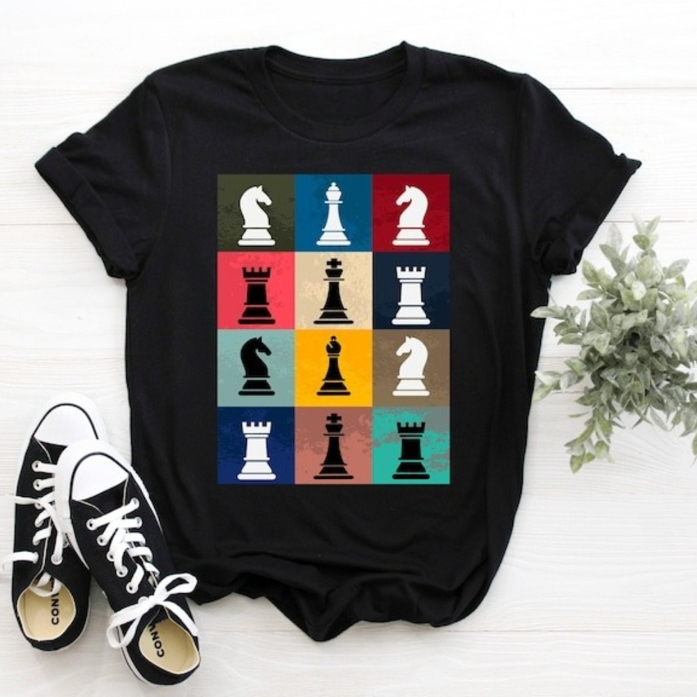 Vintage Chess Lover T-shirt Ch - Board Game Queen recensione e prezzo