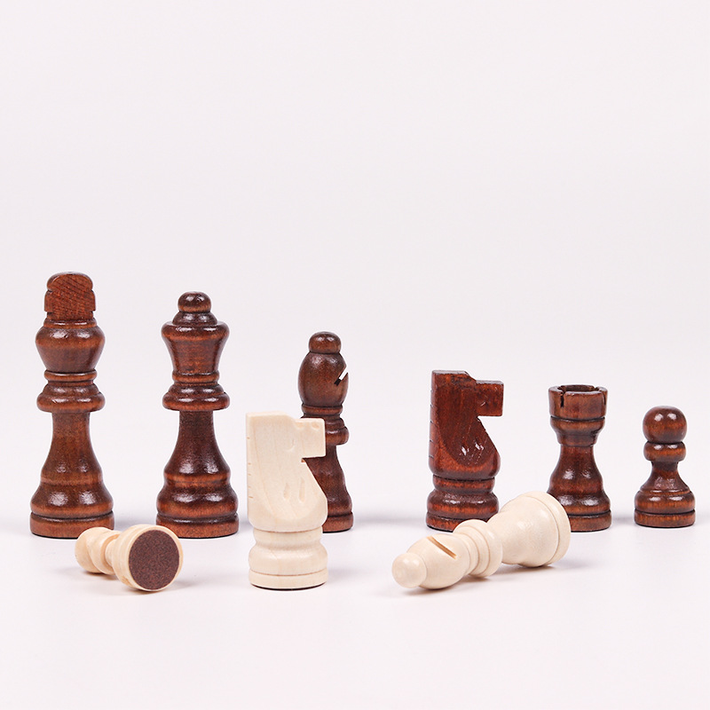 32pcs Wooden Chess Pieces Comp - Board Game Queen recensione e prezzo